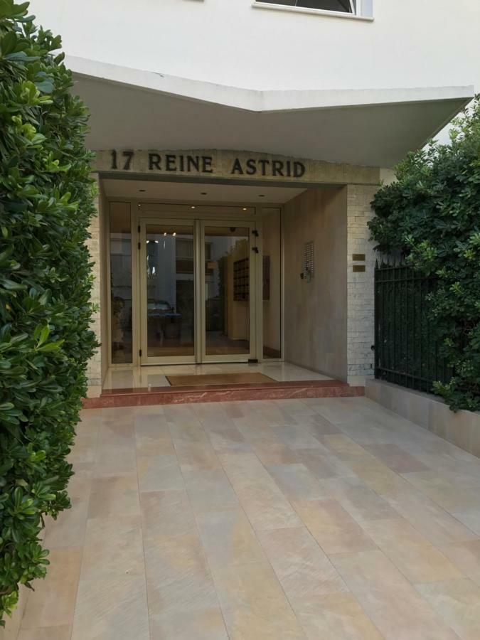 2Bdr Reine Astrid Apartment คานส์ ภายนอก รูปภาพ