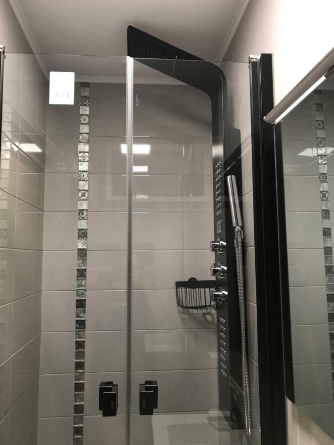 2Bdr Reine Astrid Apartment คานส์ ภายนอก รูปภาพ